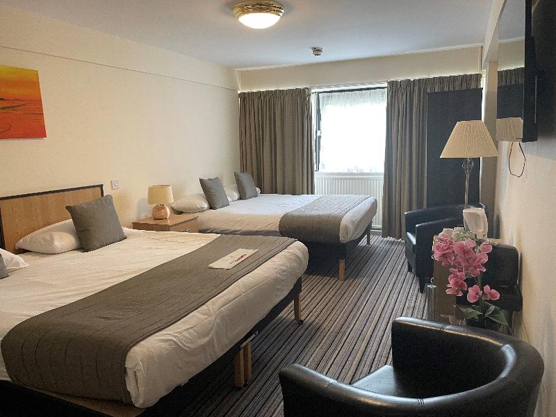 Waterside Hotel Peterhead image