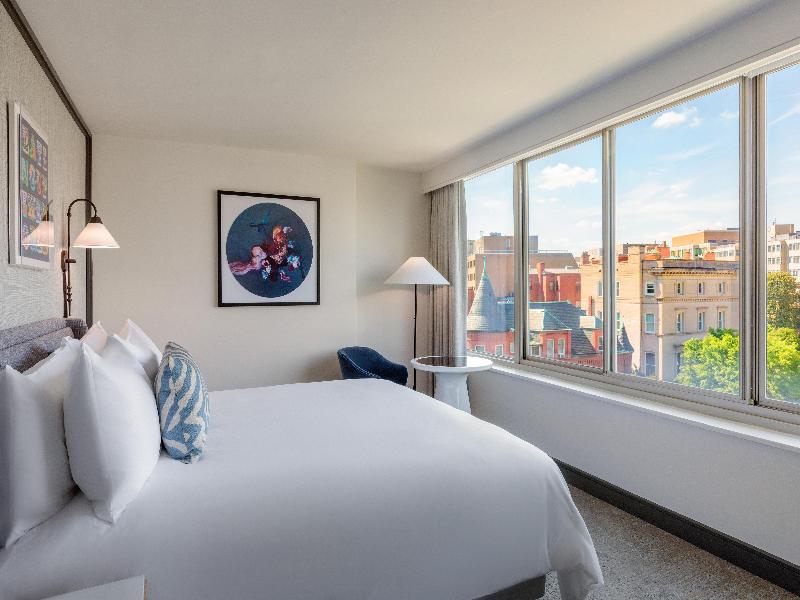 Beacon Hotel DC image