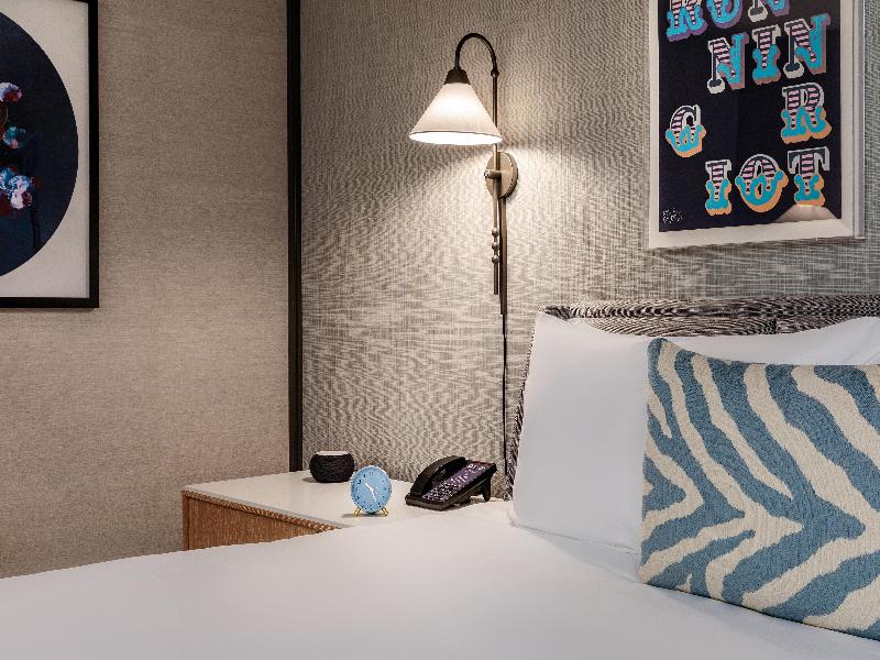 Beacon Hotel & Corporate Quarters image