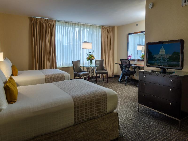 Beacon Hotel DC image
