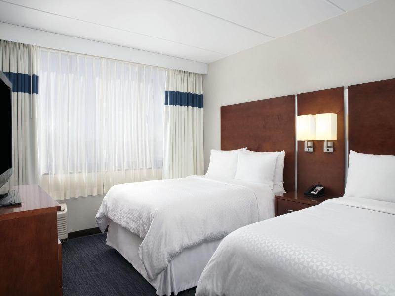 Four Points Fort Lauderdale Airport/Cruise Port image