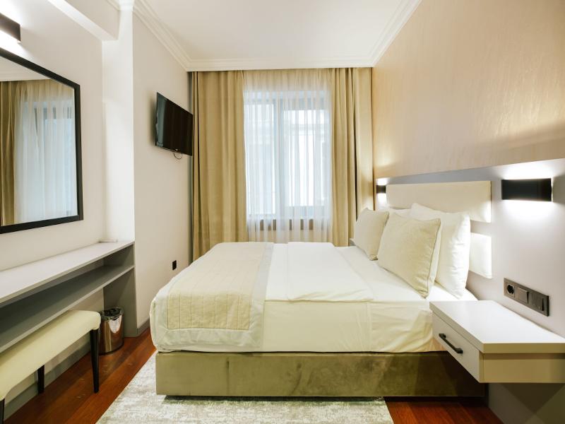 Marble Hotel image