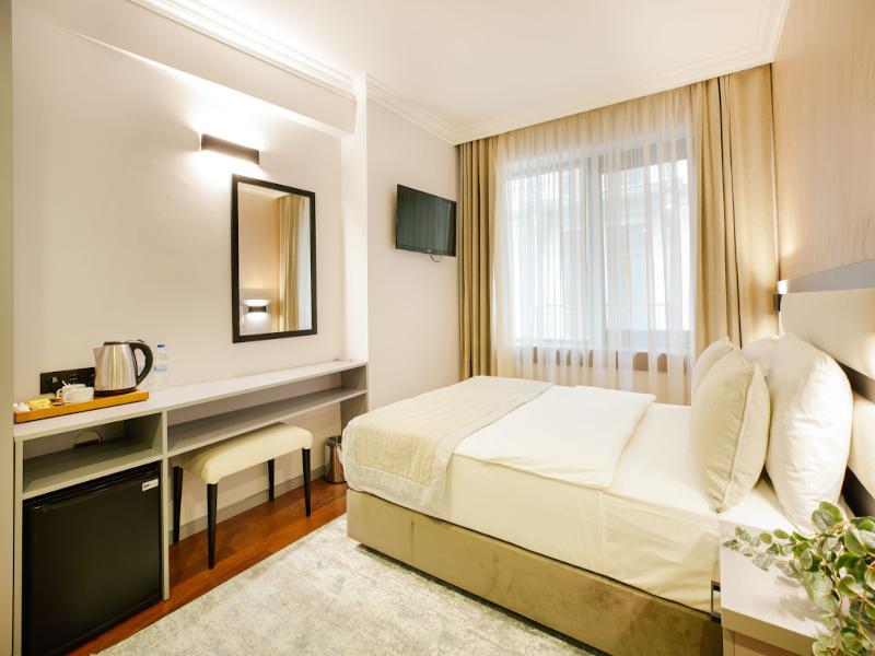 Marble Hotel image
