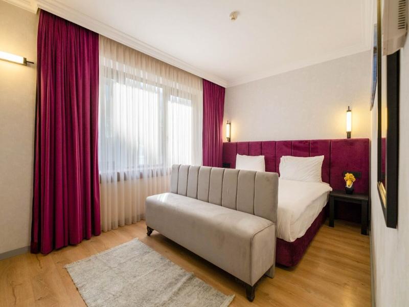 Marble Hotel image
