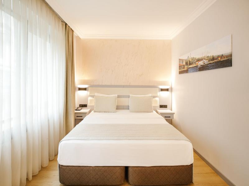 Marble Hotel image