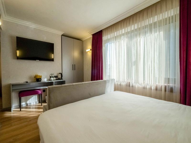 Marble Hotel image