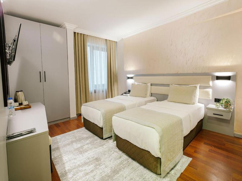 Marble Hotel image