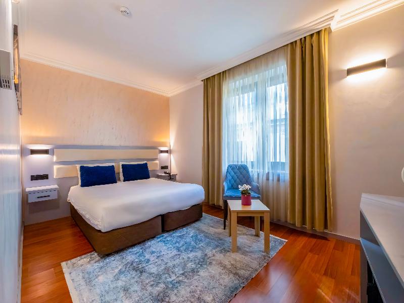 Marble Hotel image