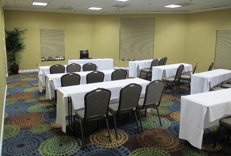 Holiday Inn Fort Myers-Downtown Area image