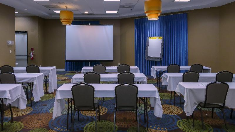 Holiday Inn Fort Myers-Downtown Area image