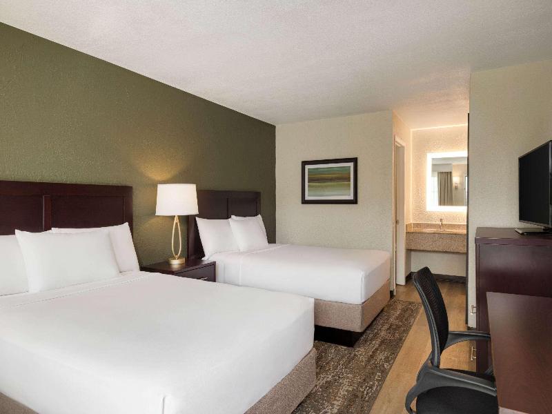 Mai Hana Hotel & Suites International Drive image
