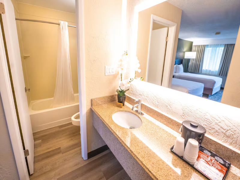 Mai Hana Hotel & Suites International Drive image