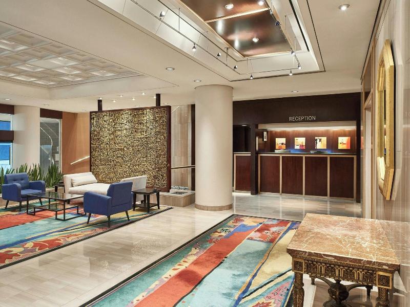 Metropolitan Hotel Vancouver image