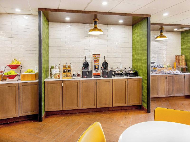 Fairfield Inn Bangor image