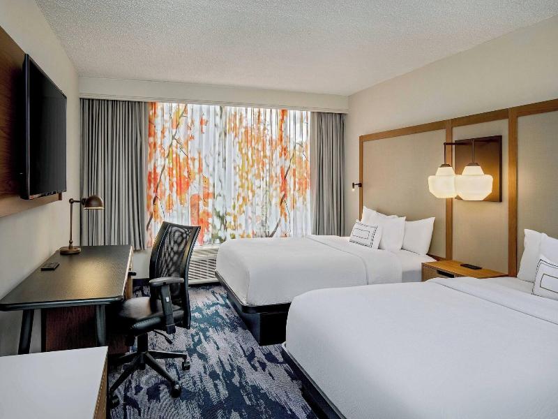 Fairfield Inn Bangor image