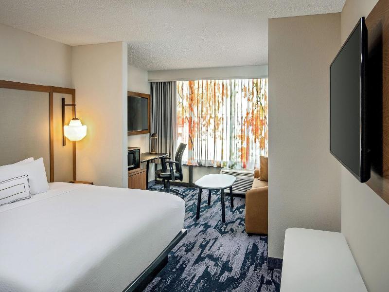 Fairfield Inn Bangor image