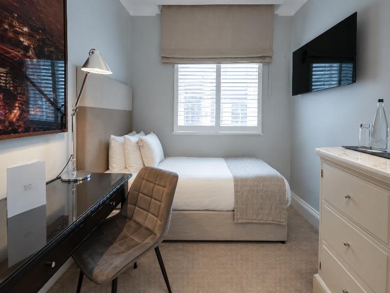 London Bridge Hotel  image