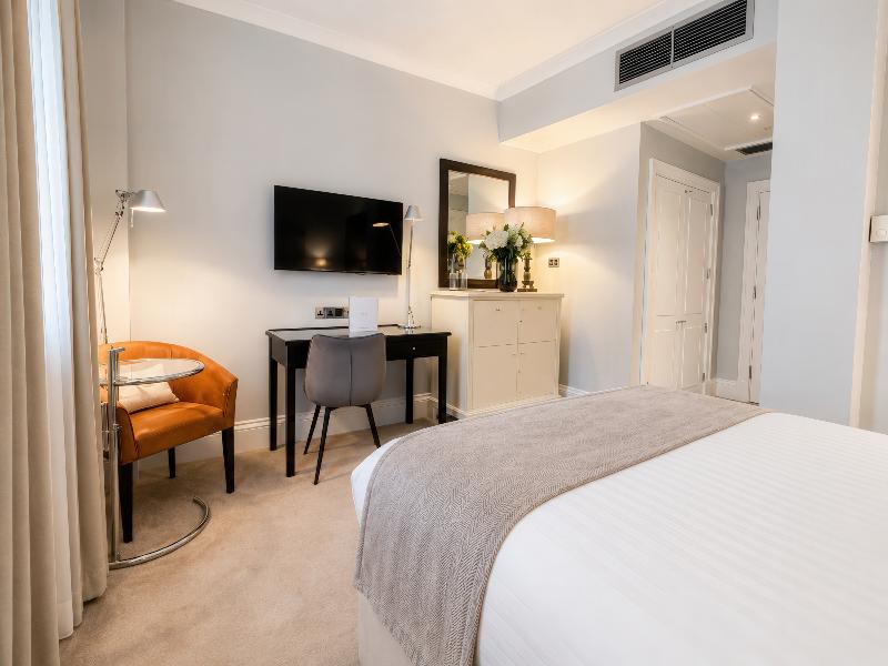 London Bridge Hotel  image
