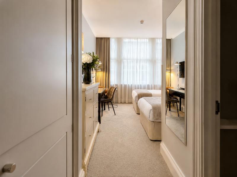 London Bridge Hotel  image