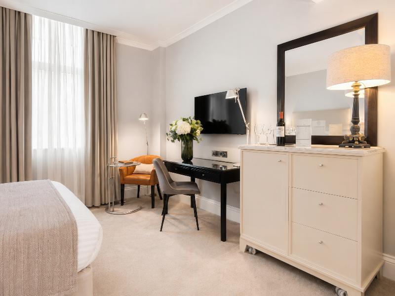 London Bridge Hotel  image
