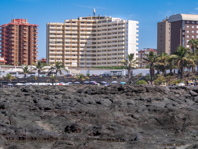 Apartamentos Teneguia image