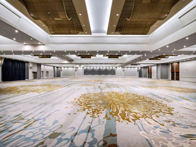 The Westin Harbour Castle image