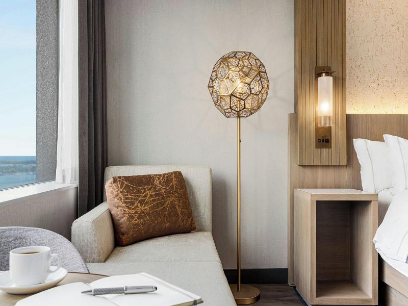 The Westin Harbour Castle image