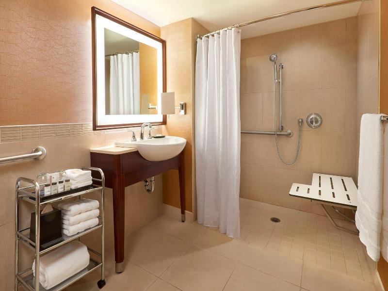Sheraton Centre Toronto image