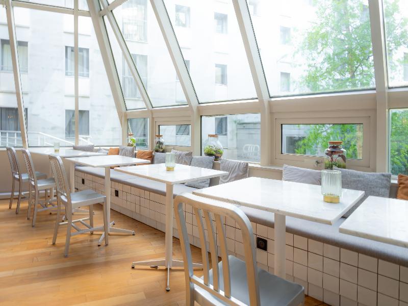 Mercure Paris Montparnasse Pasteur — view