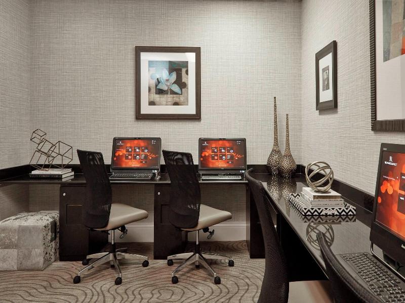 Renaissance Orlando Airport Hotel image
