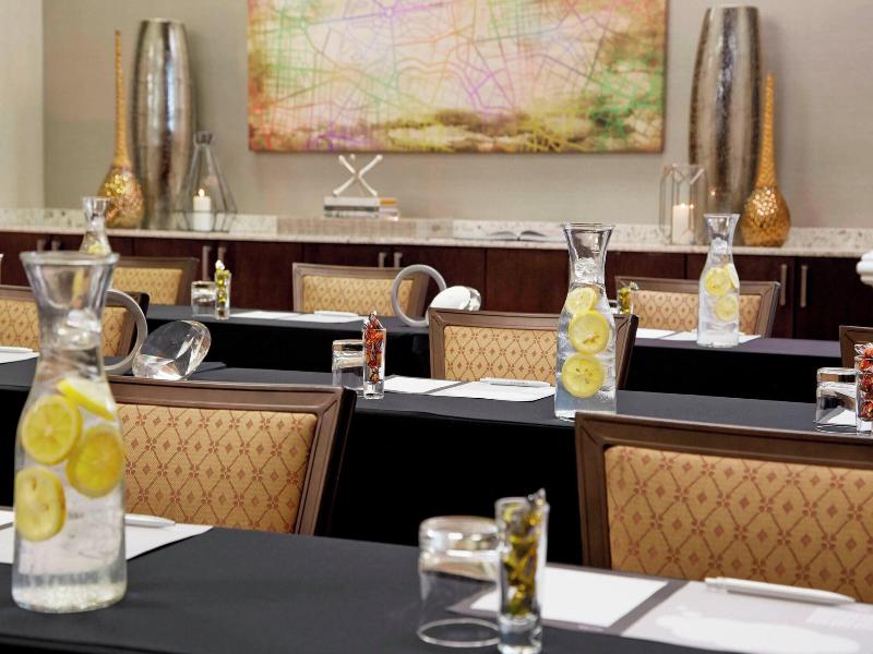 Renaissance Orlando Airport Hotel image
