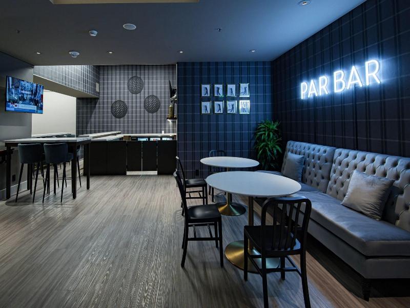 Marriott Downtown at CF Toronto Eaton Centre image