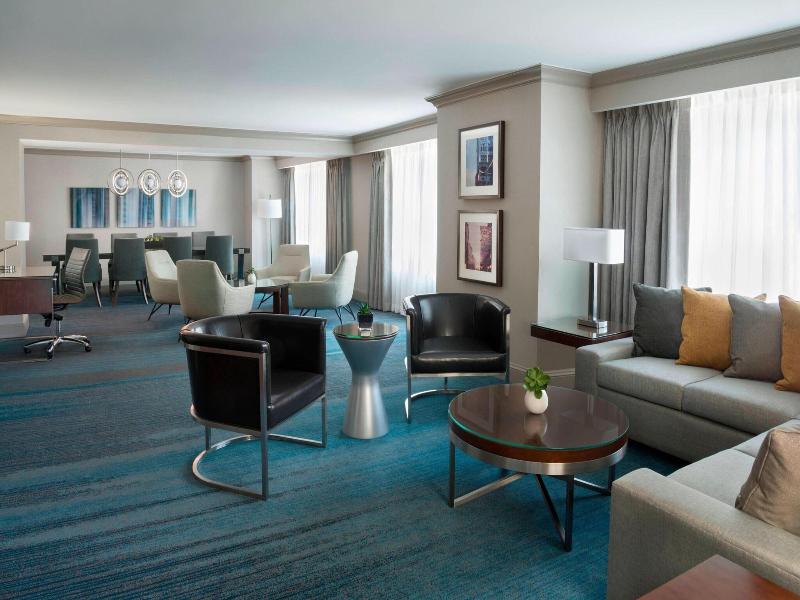 Marriott Downtown at CF Toronto Eaton Centre image
