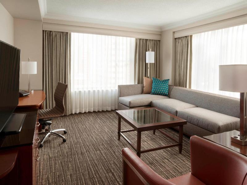 Marriott Downtown at CF Toronto Eaton Centre image