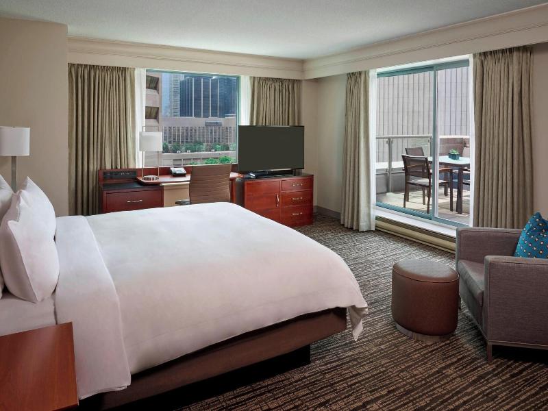 Marriott Downtown at CF Toronto Eaton Centre image