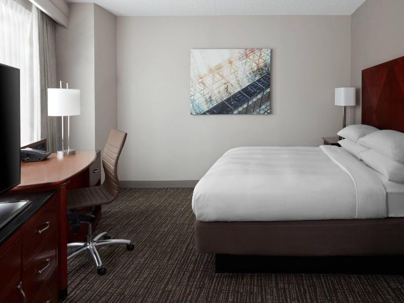 Marriott Downtown at CF Toronto Eaton Centre image