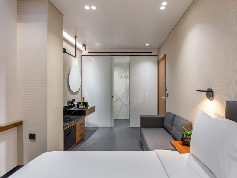 Amazon Hotel image