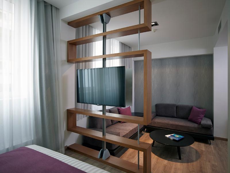 Amazon Hotel image