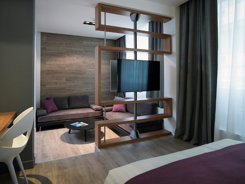 Amazon Hotel image