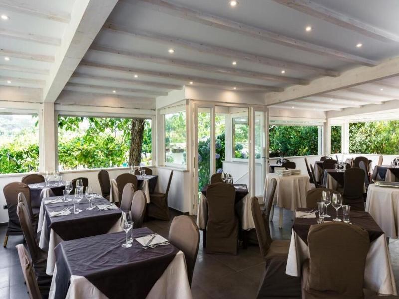 Villa Fernanda image