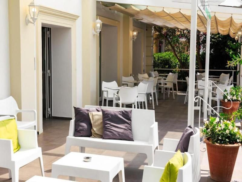 Villa Fernanda image