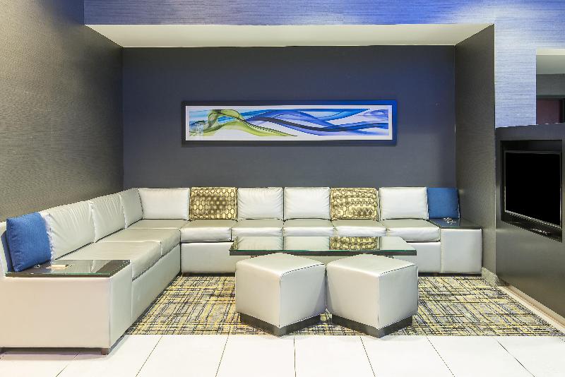 Holiday Inn Express Hotel & Suites Cooperstown