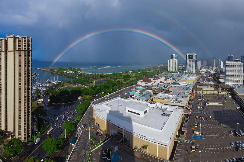 Ala Moana Honolulu by Mantra