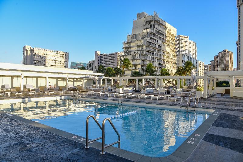 Ala Moana Honolulu by Mantra