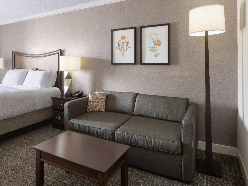 Holiday Inn Resort Lake George Adirondack Area IHG image