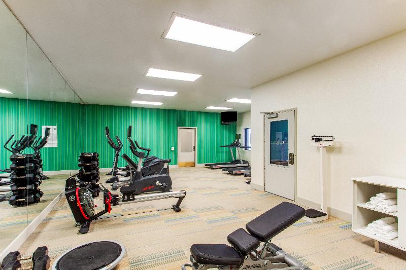 Holiday Inn Express Hauppauge-Long Island image