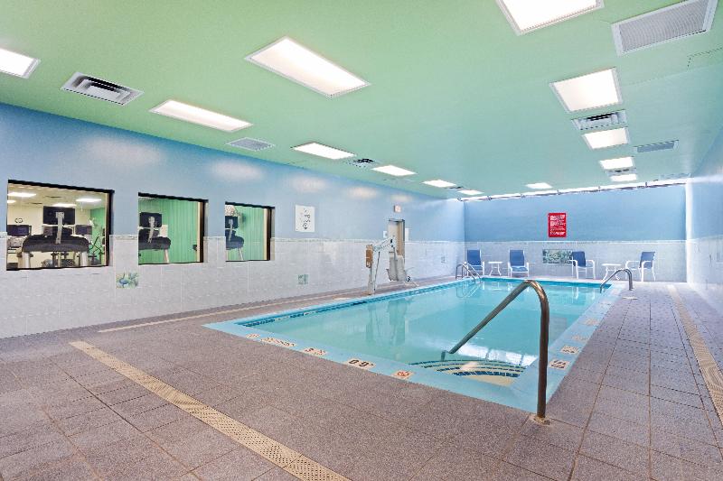 Holiday Inn Express Hauppauge-Long Island image