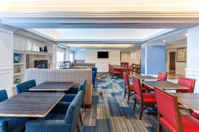 Holiday Inn Express Hauppauge-Long Island image
