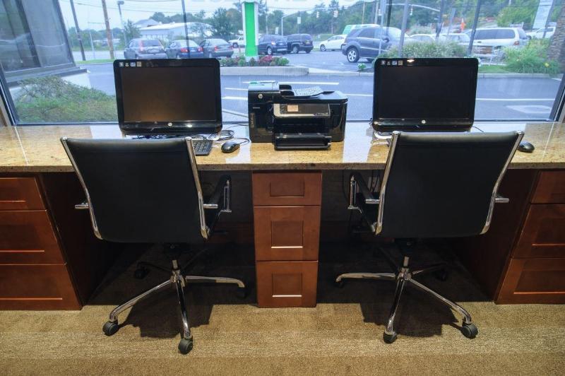 Holiday Inn Plainview-Long Island  image