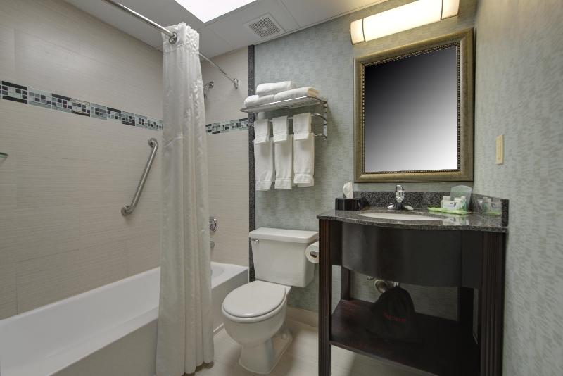 Holiday Inn Plainview-Long Island  image